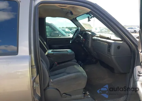 2007 Chevrolet Silverado 2500Hd Classic Lt1 из США, поврежденный, VIN 1GCHK23D17F135633